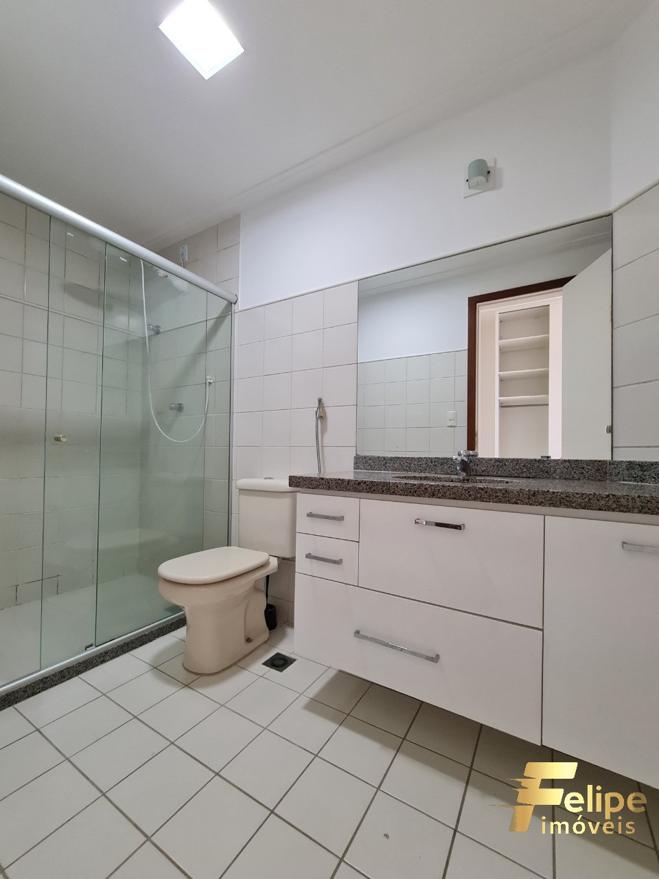 Apartamento à venda com 4 quartos, 180m² - Foto 17