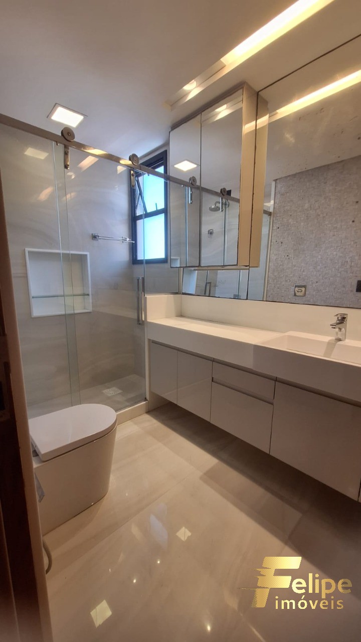 Apartamento à venda com 4 quartos, 240m² - Foto 5