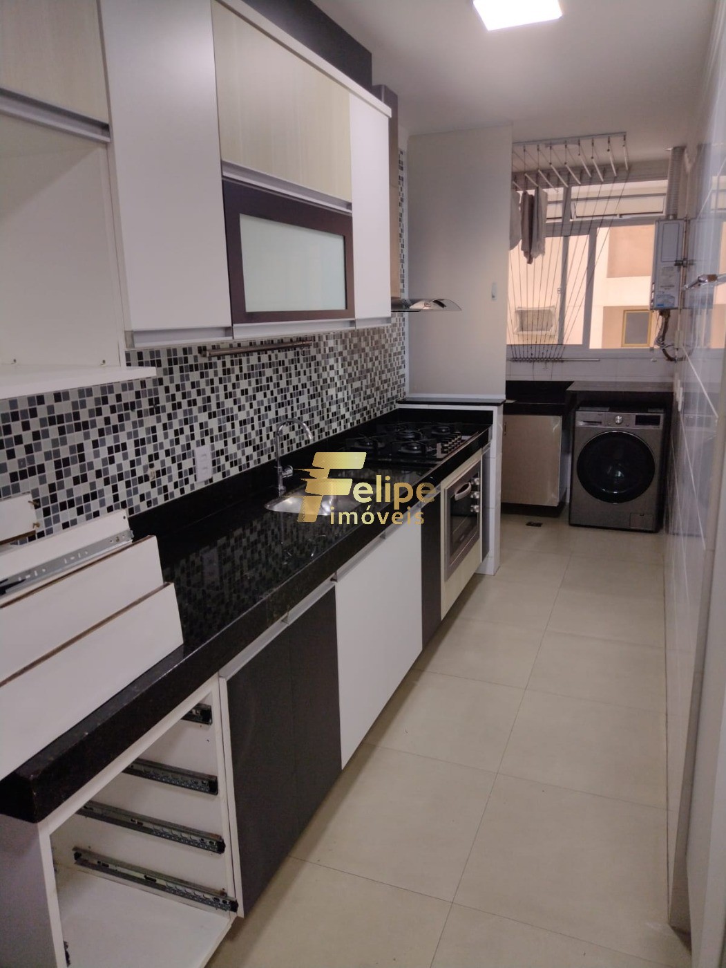 Apartamento à venda com 4 quartos, 150m² - Foto 6