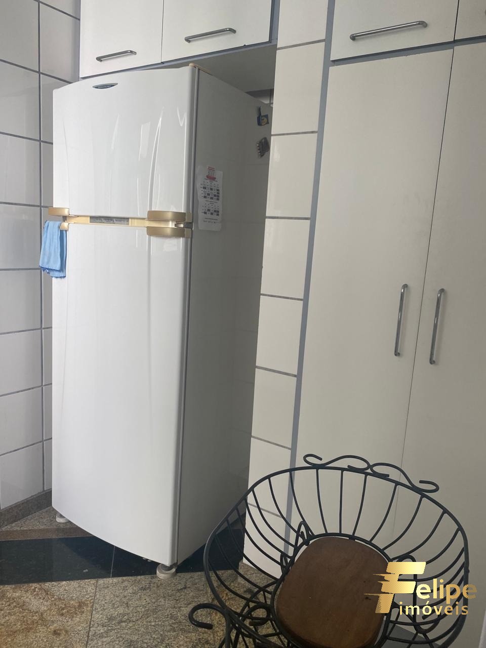 Apartamento à venda com 2 quartos, 100m² - Foto 4