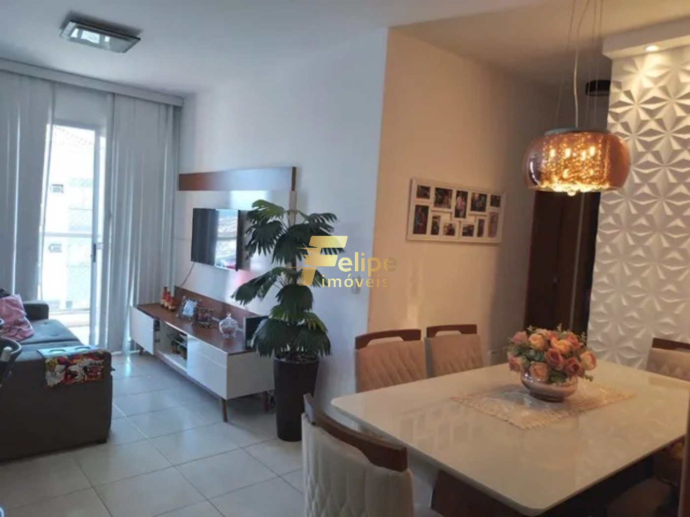 Apartamento à venda com 2 quartos, 73m² - Foto 1