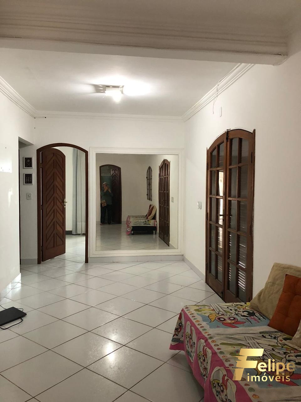 Casa à venda com 6 quartos, 160m² - Foto 11