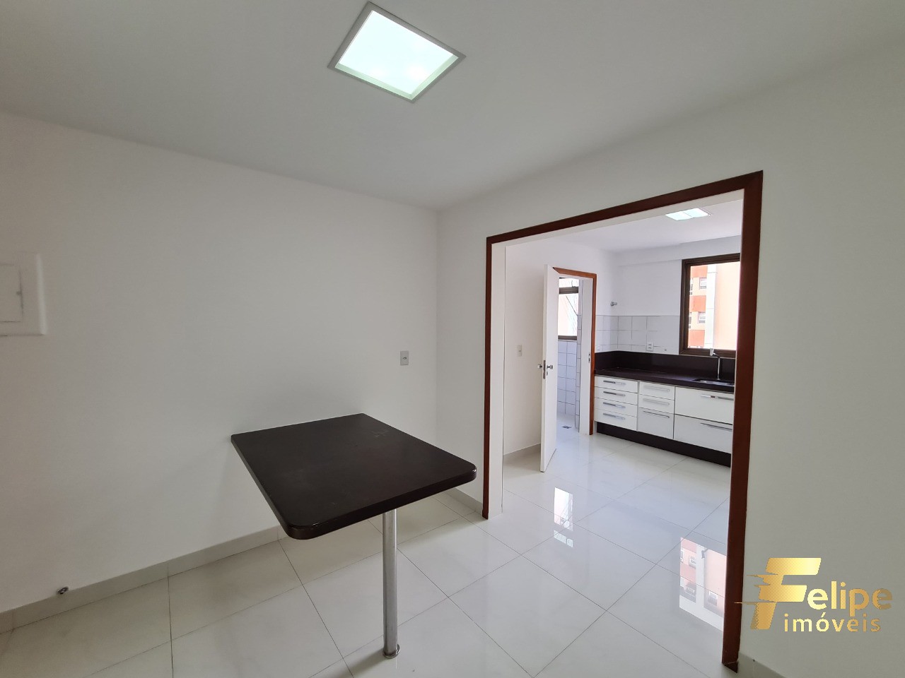 Apartamento à venda com 4 quartos, 180m² - Foto 19