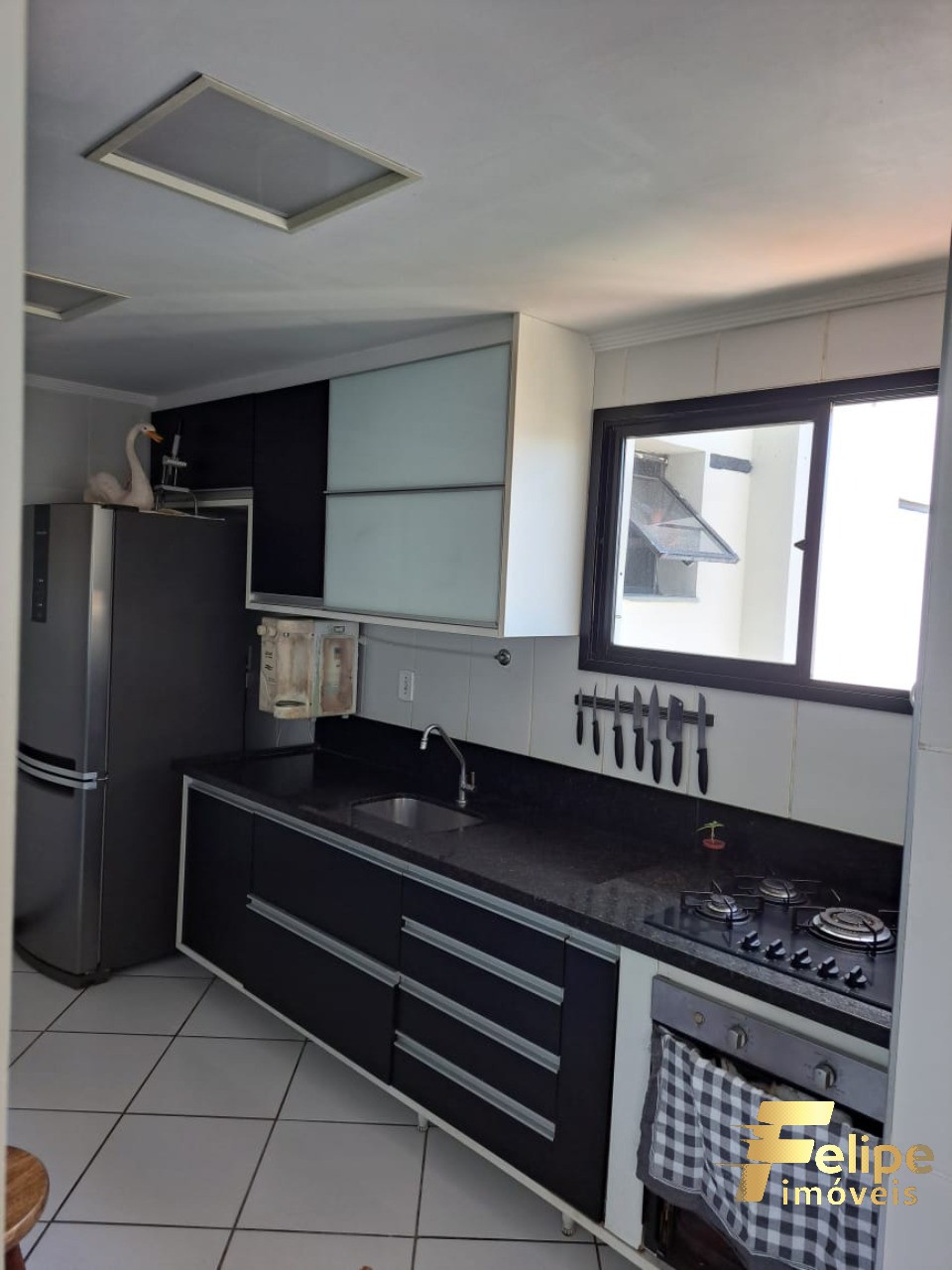 Apartamento à venda com 4 quartos, 180m² - Foto 7