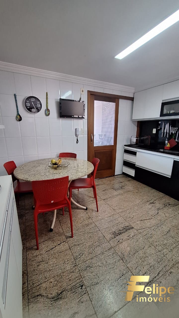 Apartamento à venda com 3 quartos, 150m² - Foto 7