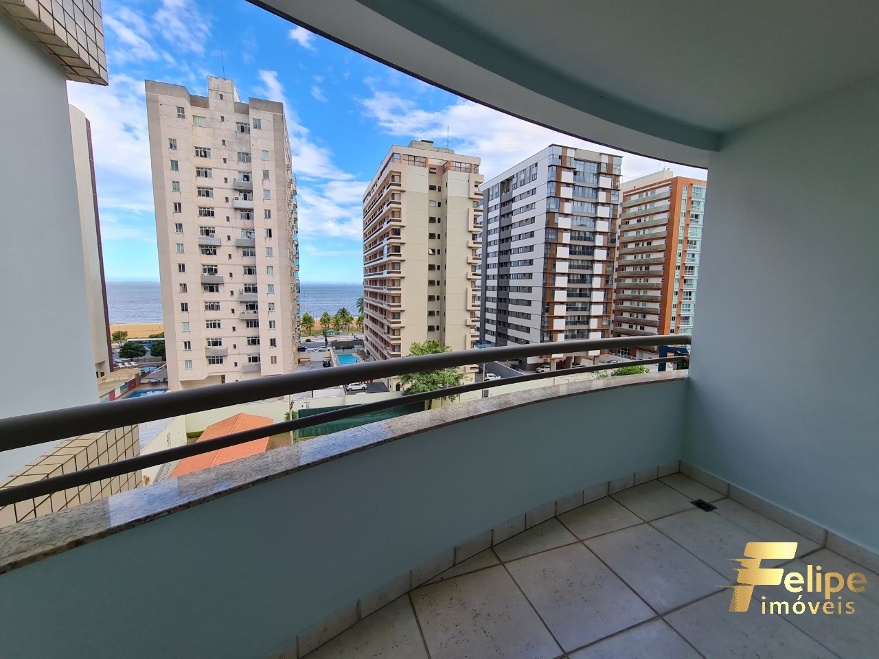 Apartamento à venda com 4 quartos, 180m² - Foto 4