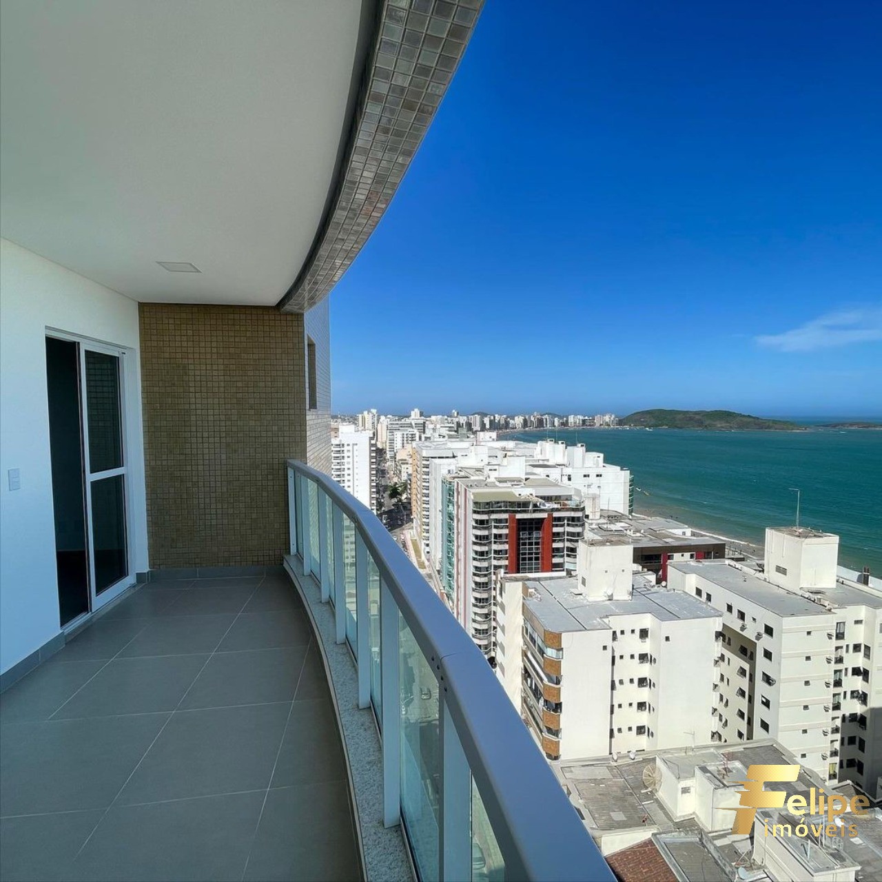 Apartamento à venda com 2 quartos, 90m² - Foto 1