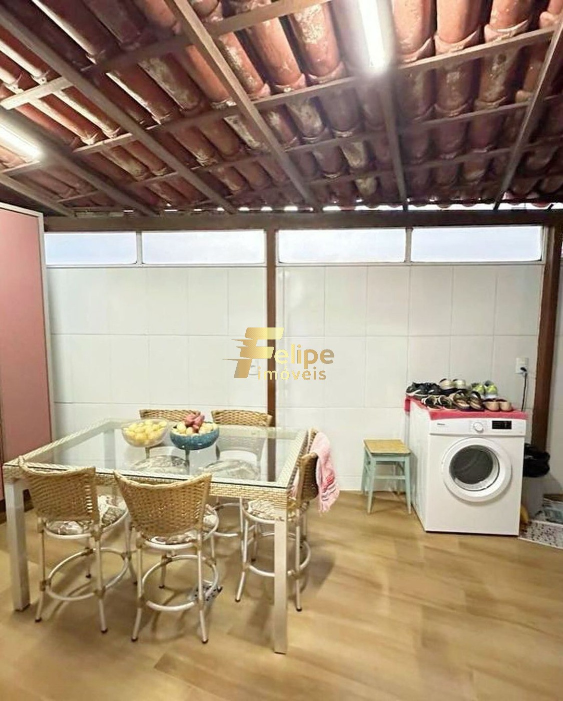 Apartamento à venda com 3 quartos, 90m² - Foto 4