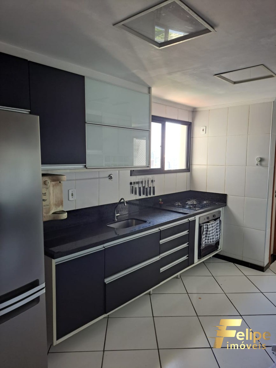 Apartamento à venda com 4 quartos, 180m² - Foto 10