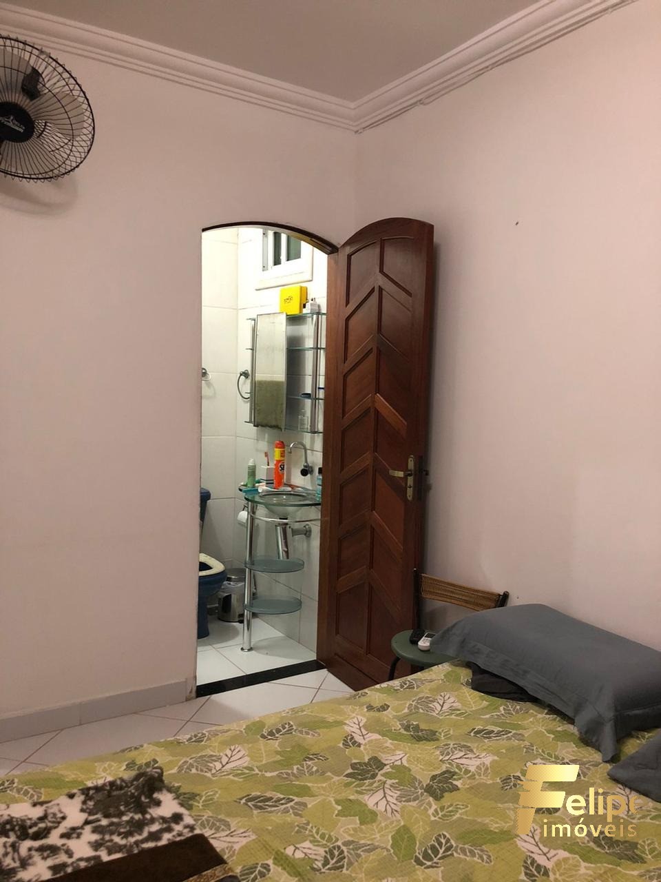 Casa à venda com 6 quartos, 160m² - Foto 6