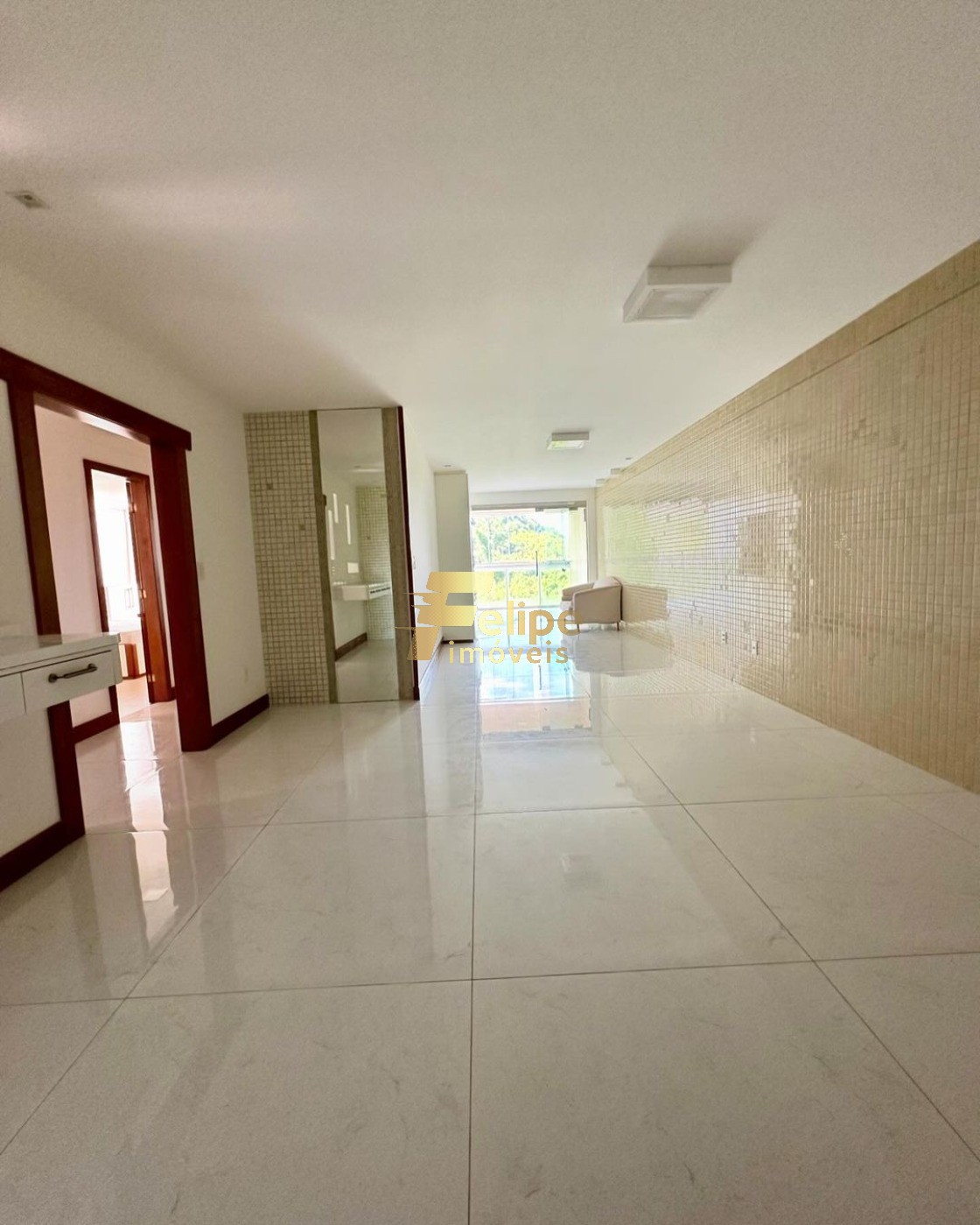 Apartamento frente ao morro do moreno no parque das castanhe