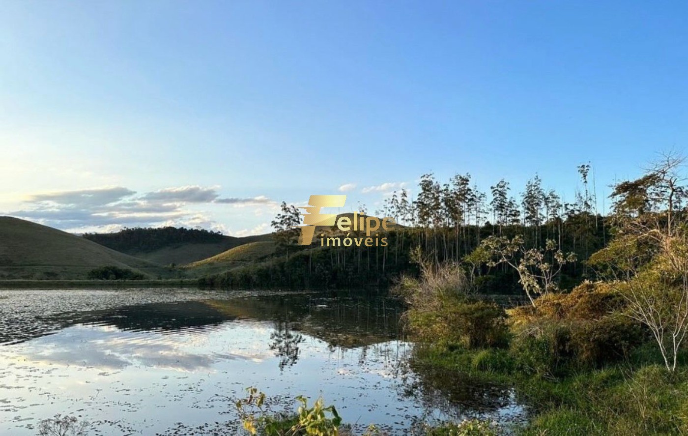 Fazenda à venda com 11 quartos, 165m² - Foto 3