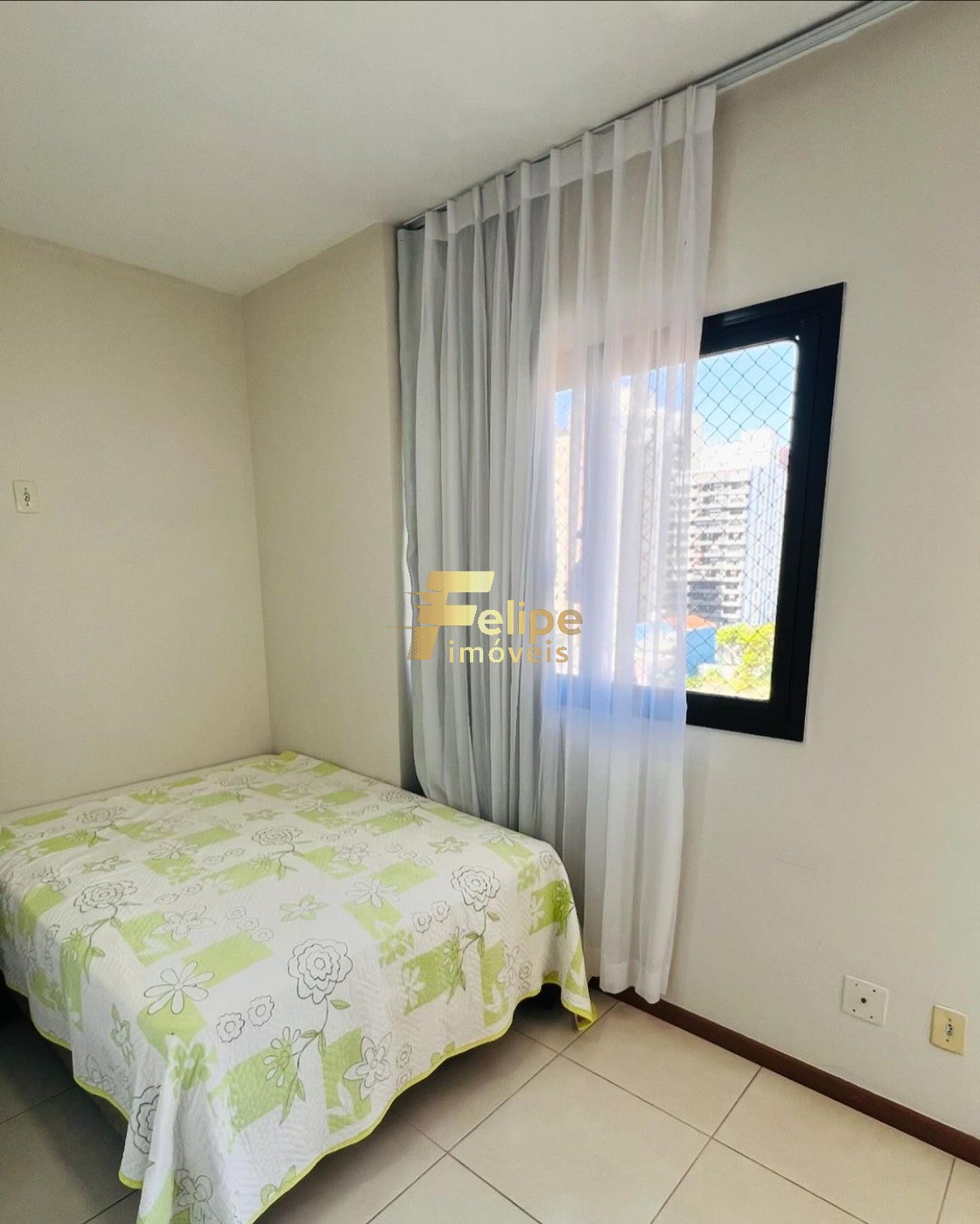 Apartamento à venda com 2 quartos, 65m² - Foto 3