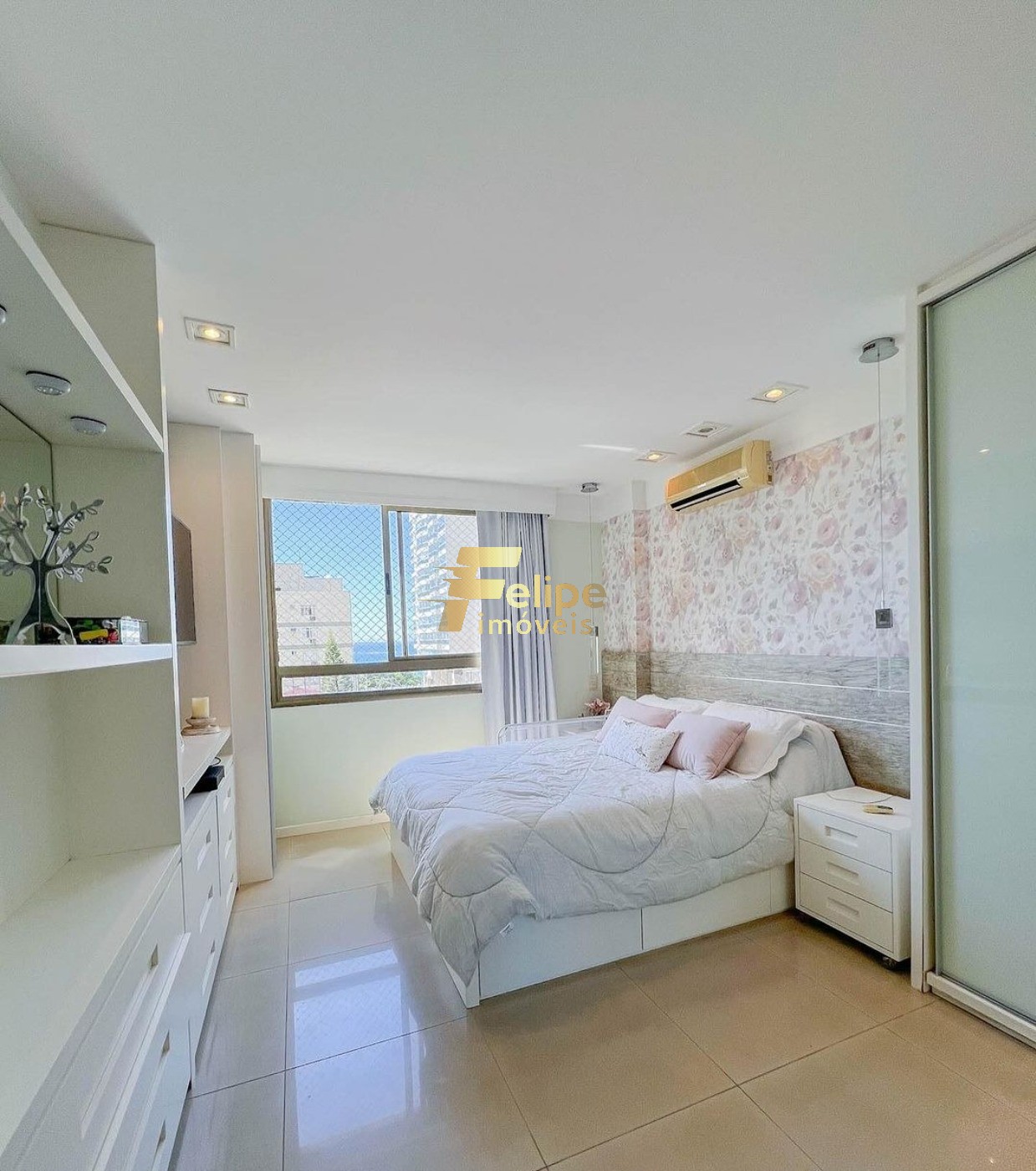 Apartamento à venda com 3 quartos, 120m² - Foto 2