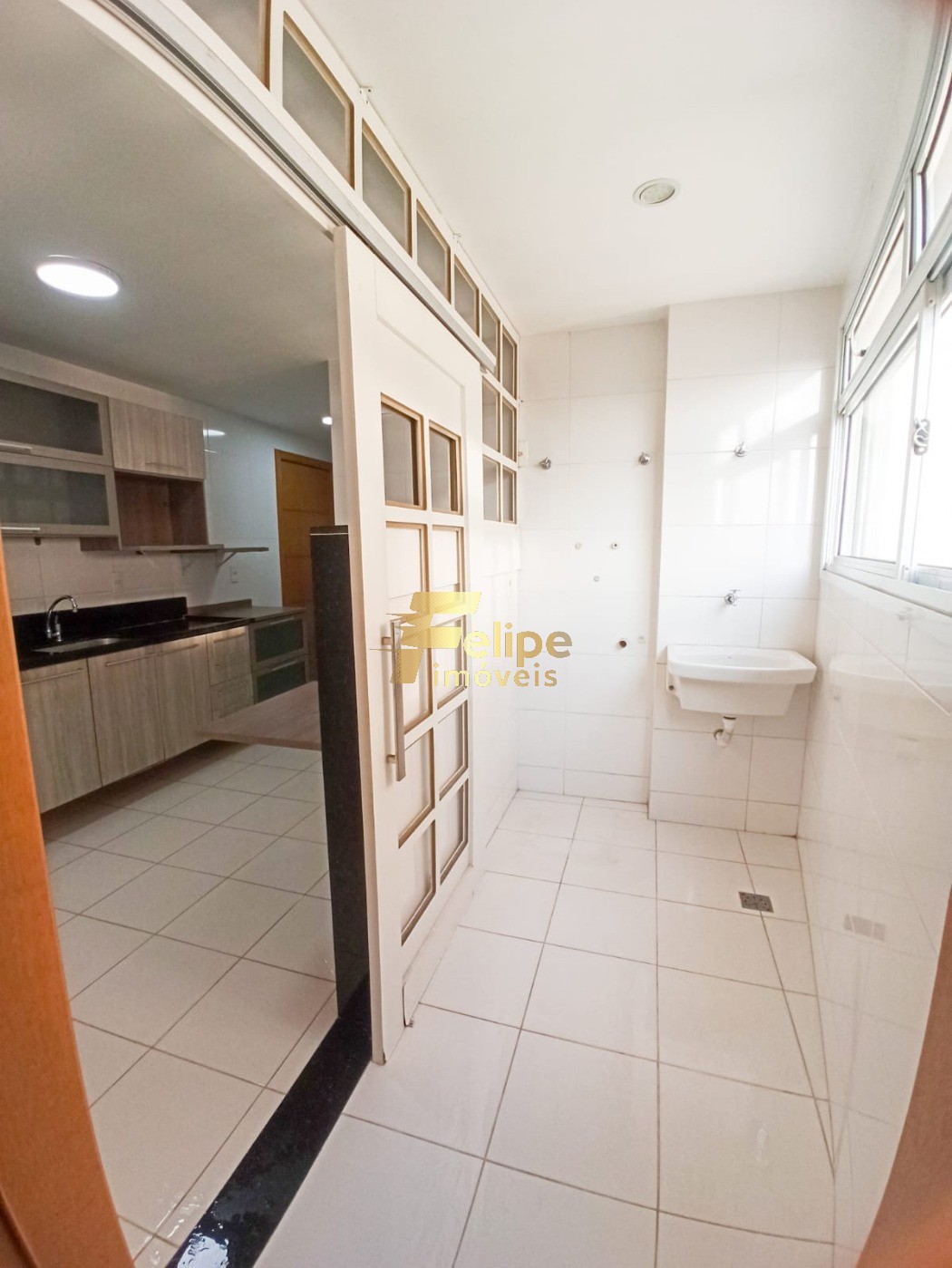 Apartamento à venda com 3 quartos, 100m² - Foto 15