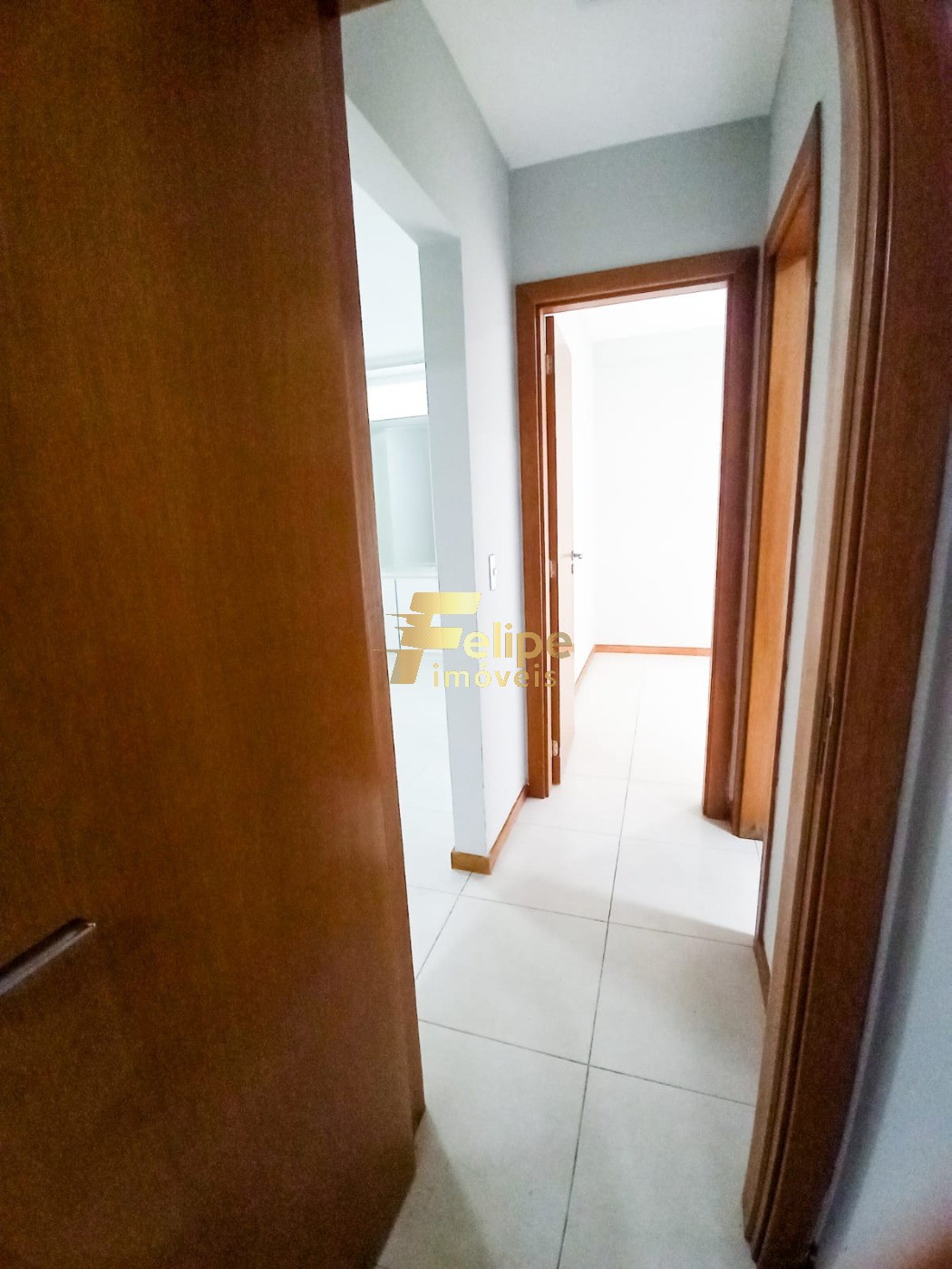 Apartamento à venda com 3 quartos, 100m² - Foto 5