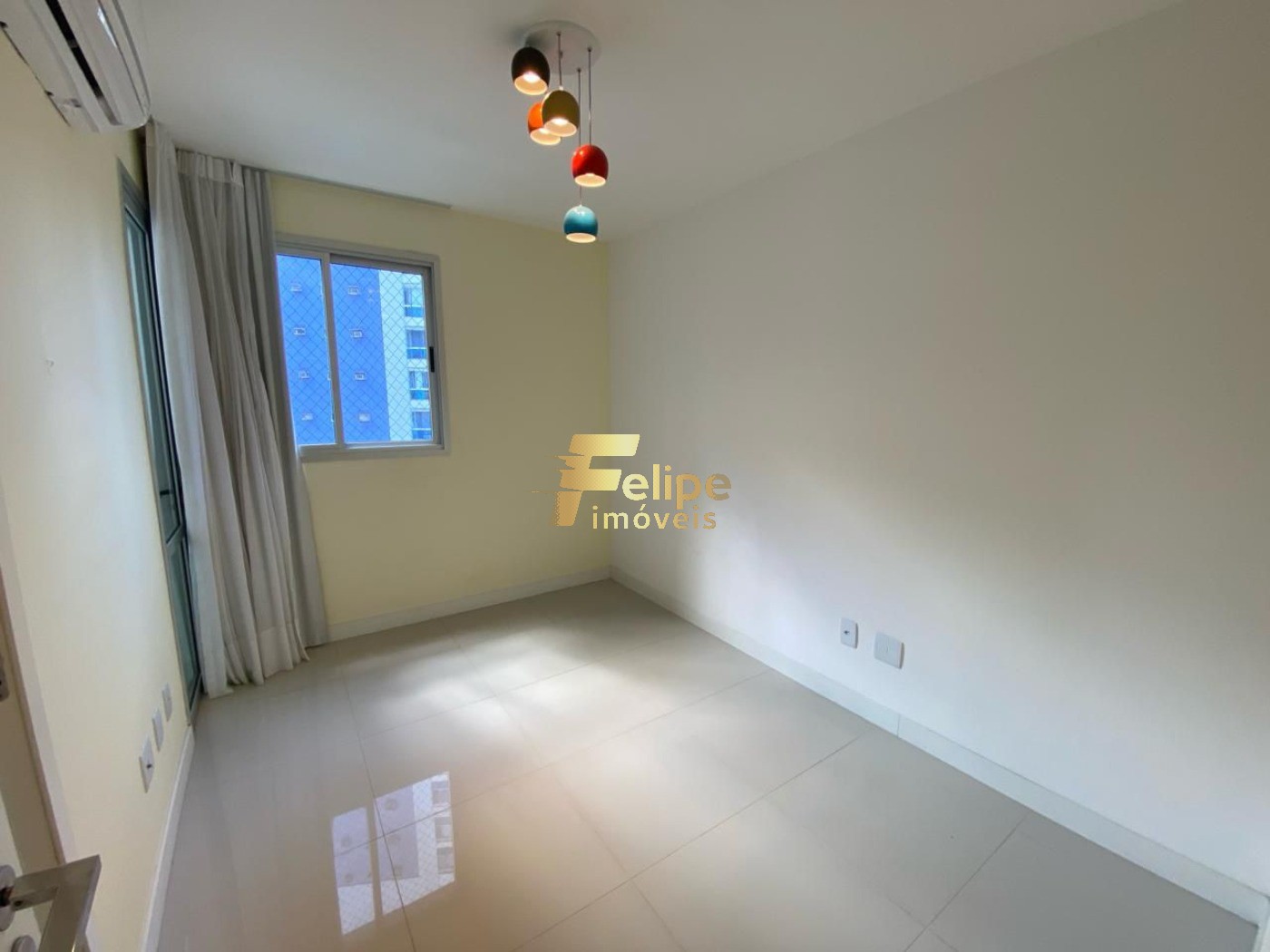 Apartamento à venda com 4 quartos, 190m² - Foto 9