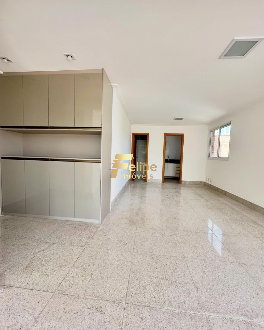 Apartamento à venda com 5 quartos, 300m² - Foto 7