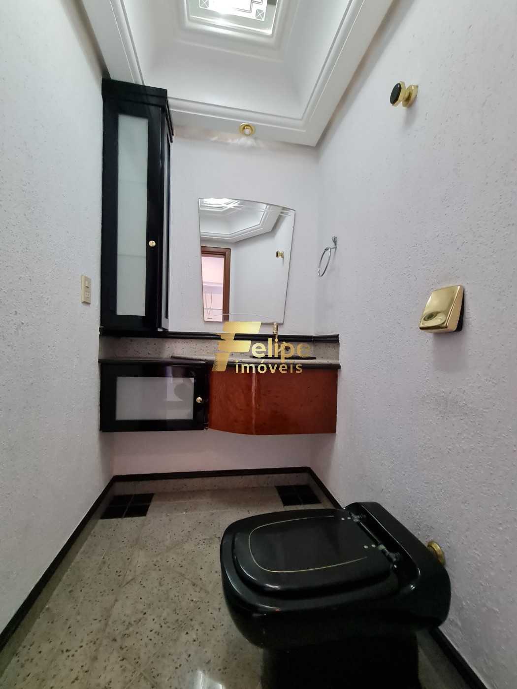 Apartamento à venda com 4 quartos, 228m² - Foto 19