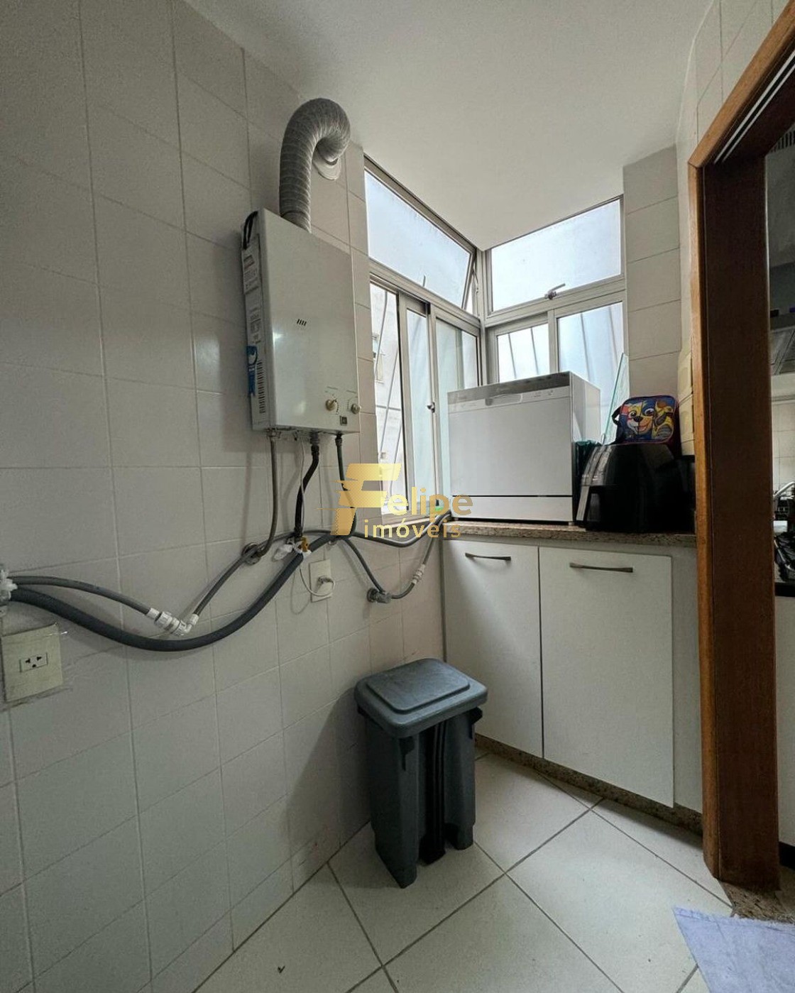 Apartamento à venda com 4 quartos, 136m² - Foto 7