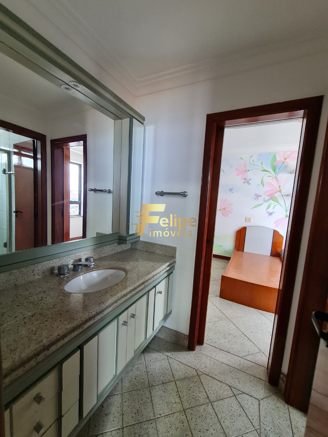 Apartamento à venda com 4 quartos, 228m² - Foto 12