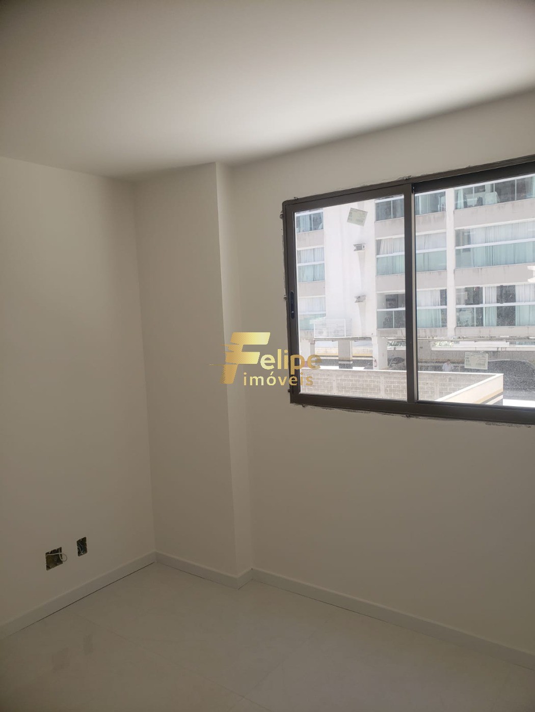 Apartamento à venda com 3 quartos, 94m² - Foto 10