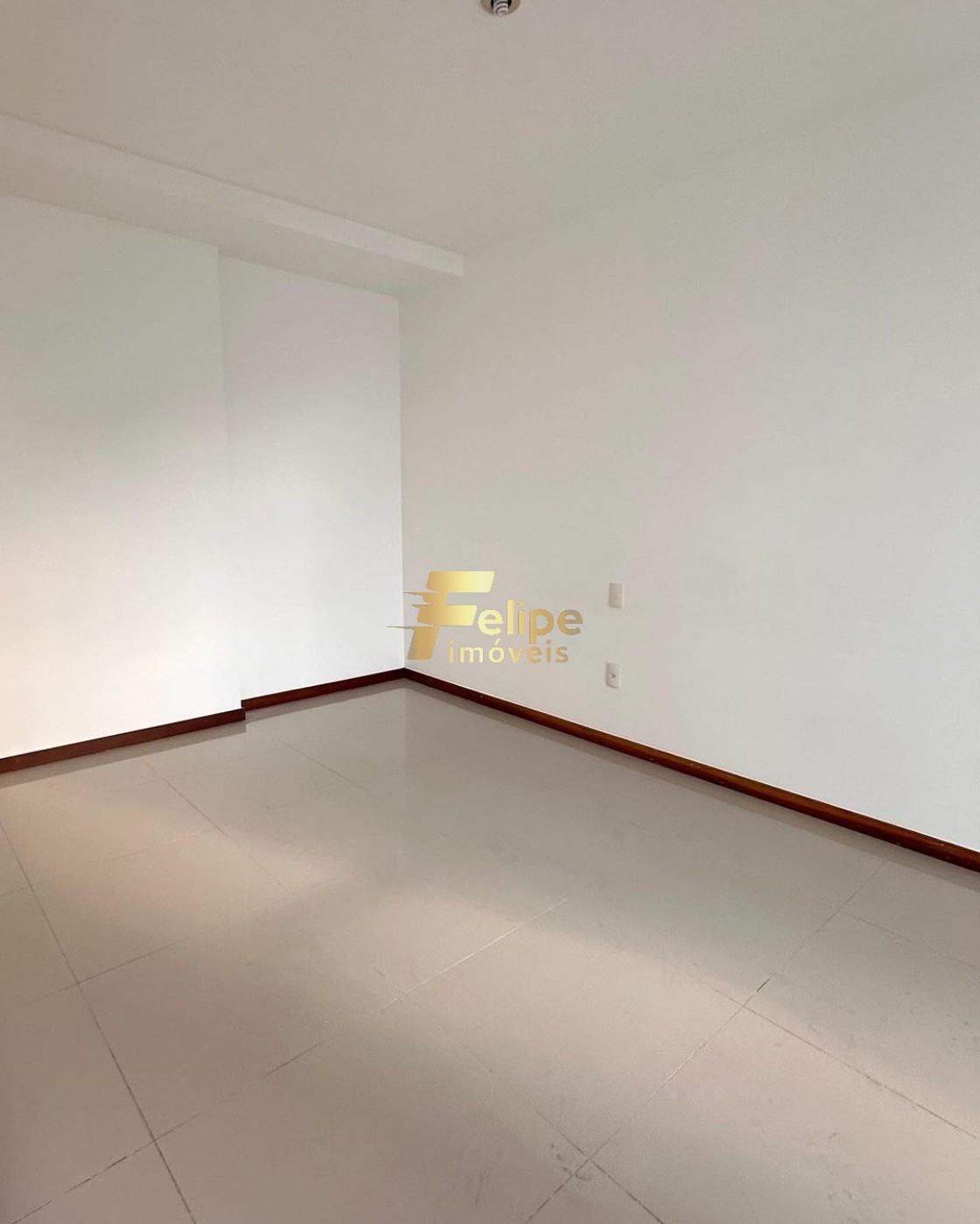 Apartamento à venda com 3 quartos, 105m² - Foto 5