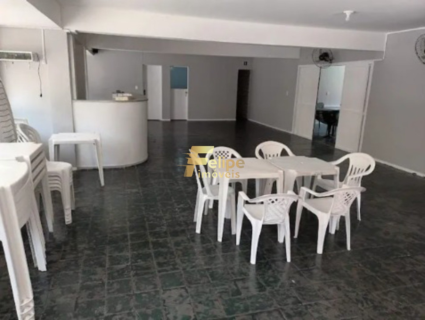 Apartamento à venda com 2 quartos, 55m² - Foto 9