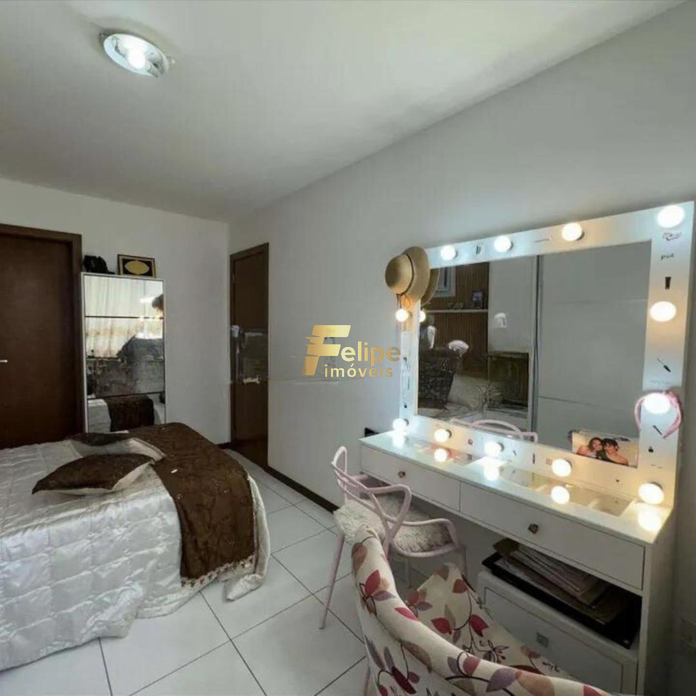 Apartamento à venda com 2 quartos, 65m² - Foto 11