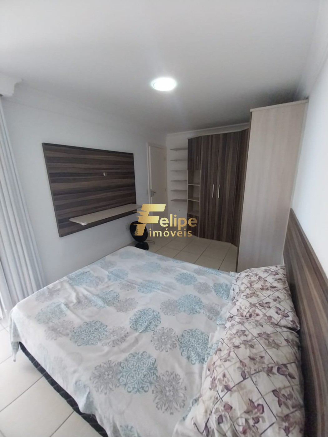 Apartamento à venda com 1 quarto, 55m² - Foto 3