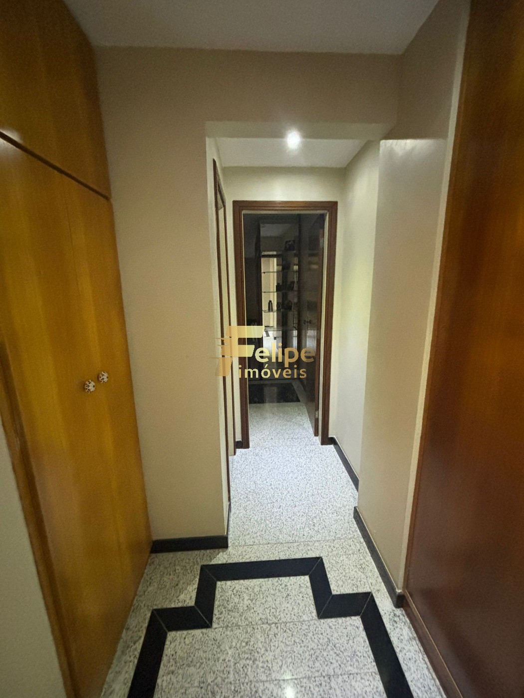 Apartamento à venda e aluguel com 3 quartos, 160m² - Foto 11