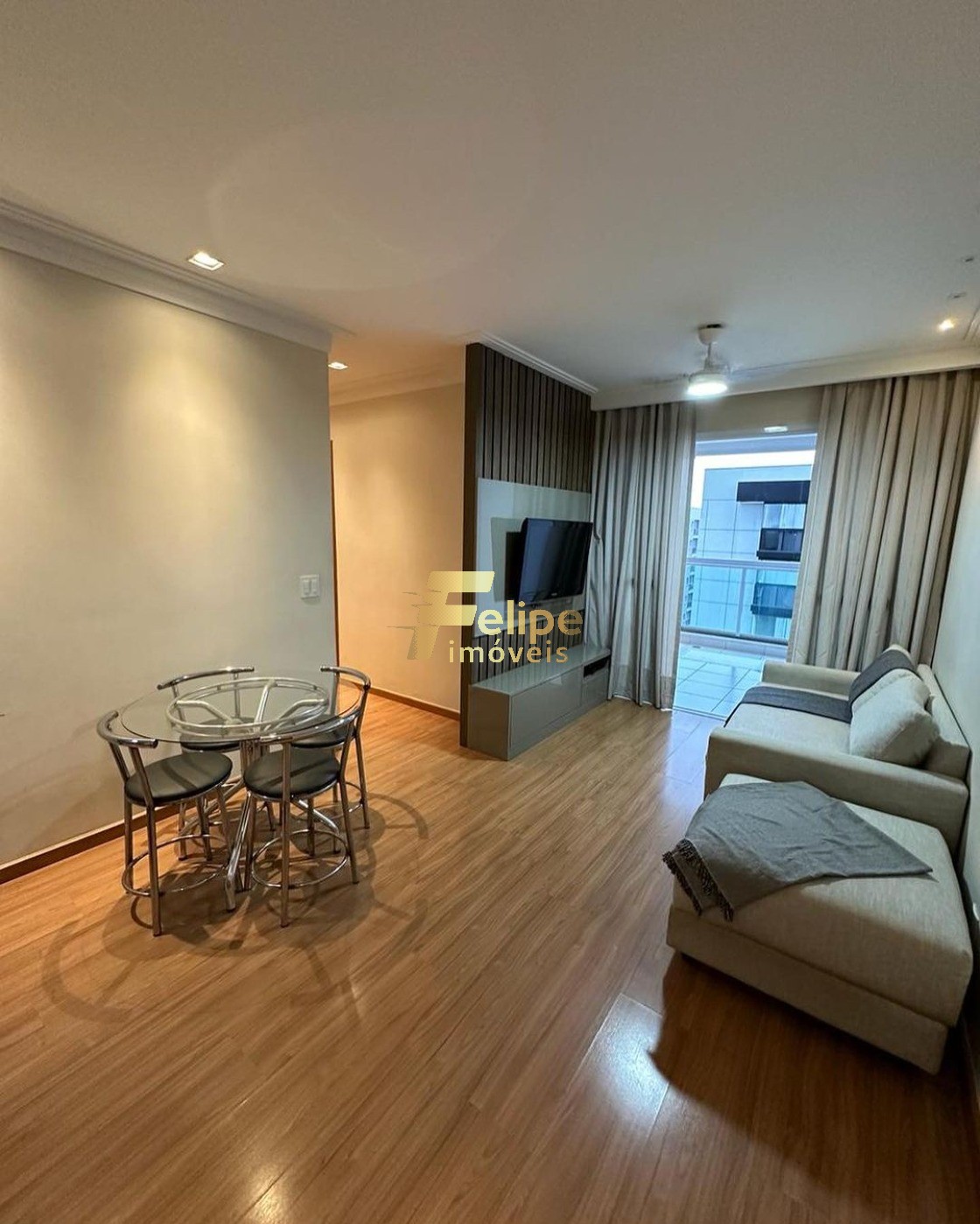 Apartamento à venda com 3 quartos, 78m² - Foto 1