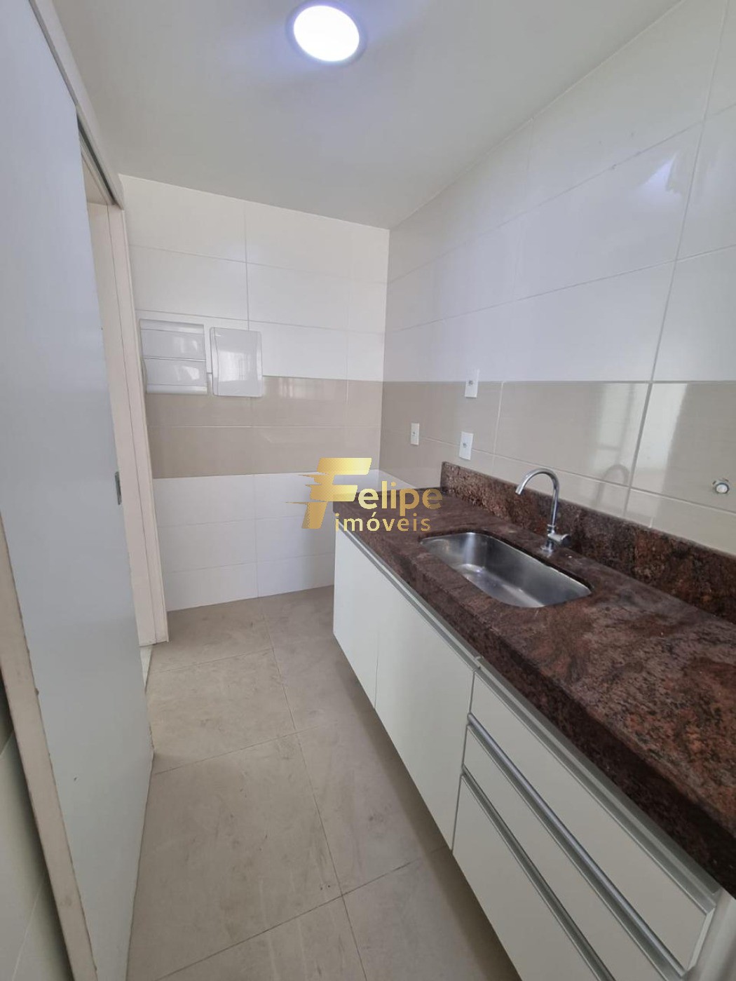 Apartamento à venda com 2 quartos, 70m² - Foto 12