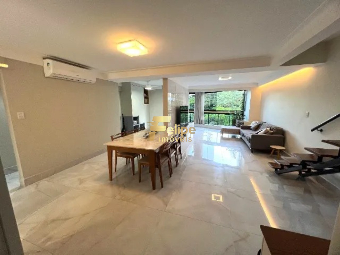 Cobertura à venda com 4 quartos, 275m² - Foto 1