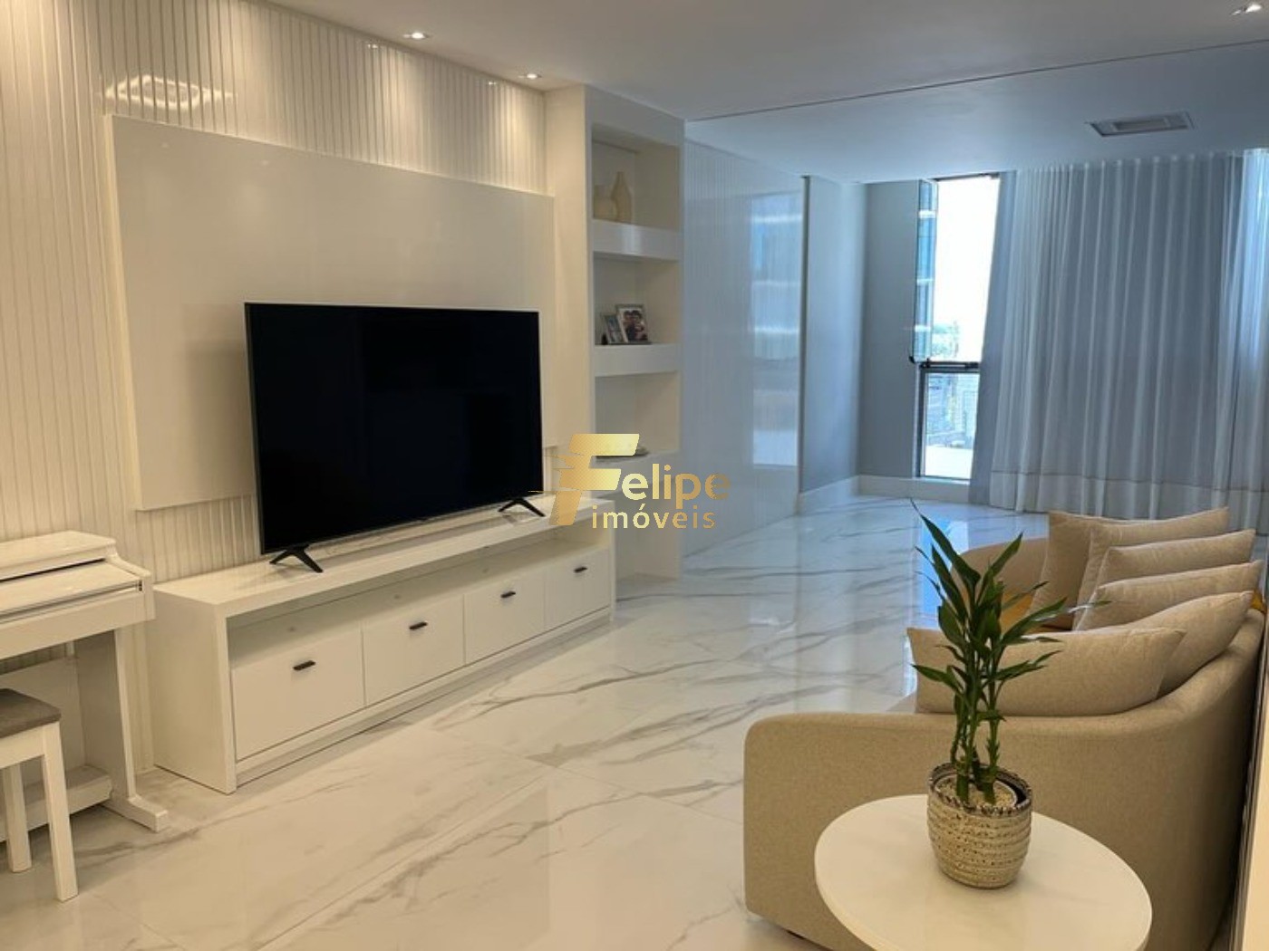 Apartamento à venda com 4 quartos, 157m² - Foto 8