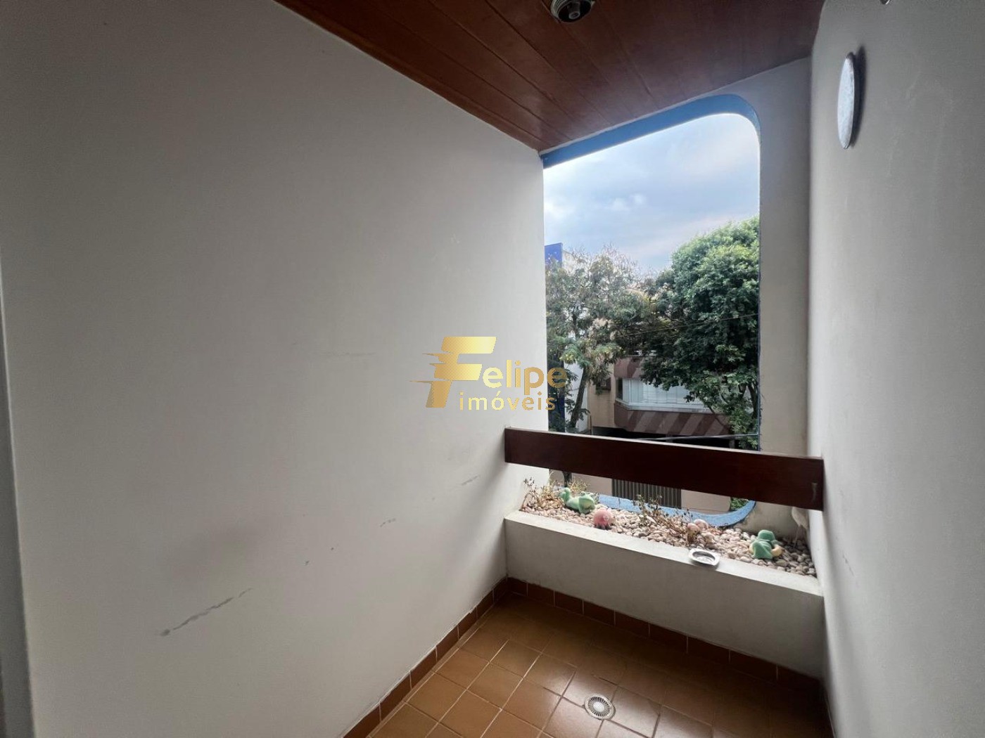 Apartamento à venda com 3 quartos, 74m² - Foto 3