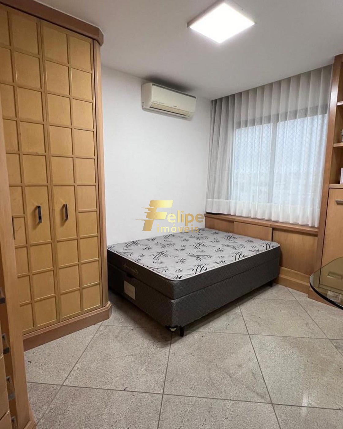 Apartamento à venda com 4 quartos, 250m² - Foto 5