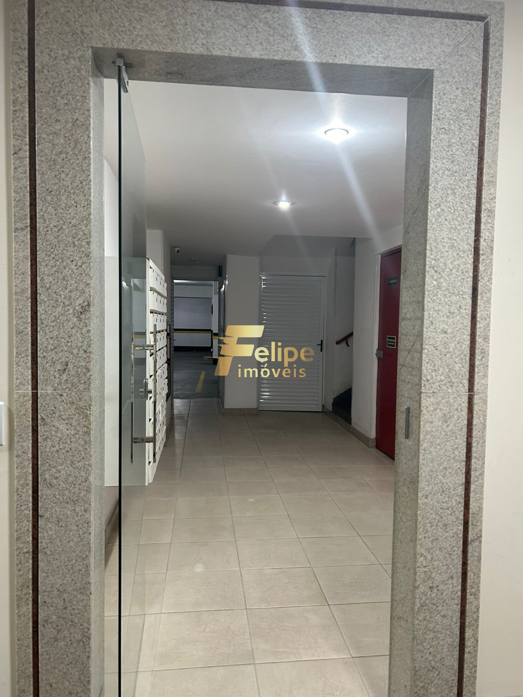 Apartamento à venda com 3 quartos, 150m² - Foto 7