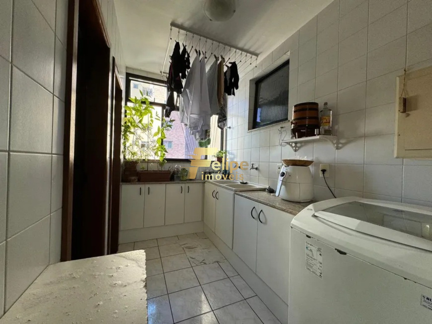 Apartamento à venda com 3 quartos, 110m² - Foto 8