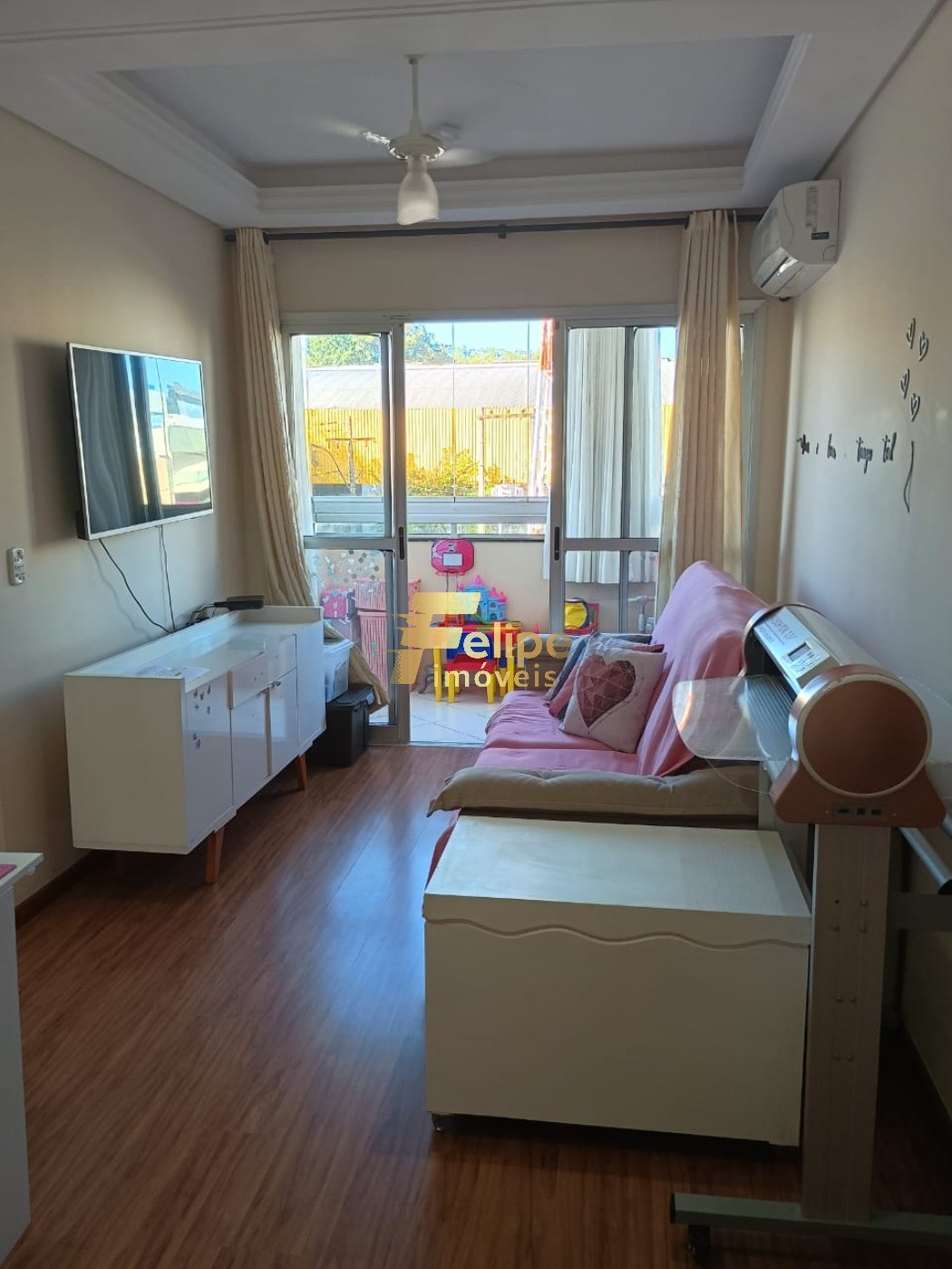 Apartamento à venda com 2 quartos, 60m² - Foto 1