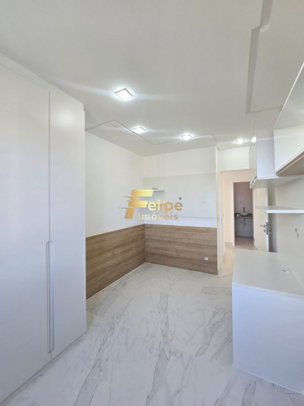 Apartamento à venda com 3 quartos, 130m² - Foto 11