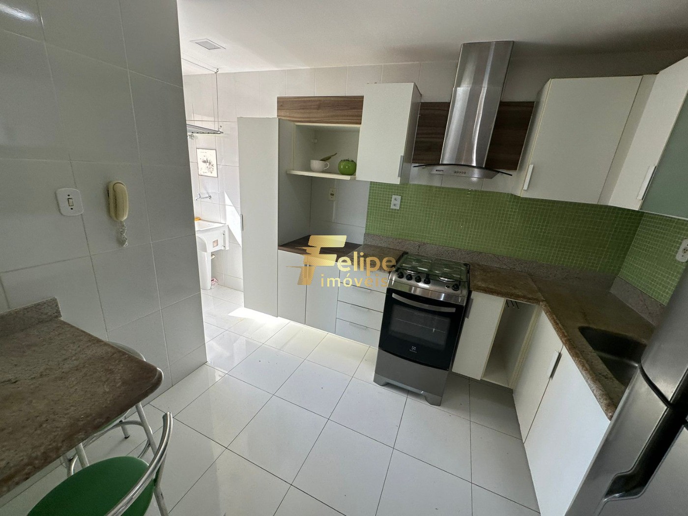 Apartamento à venda com 2 quartos, 65m² - Foto 9