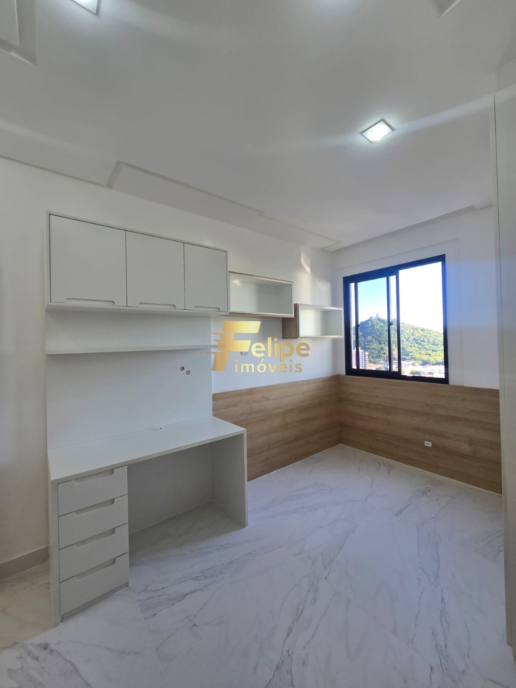 Apartamento à venda com 3 quartos, 130m² - Foto 6