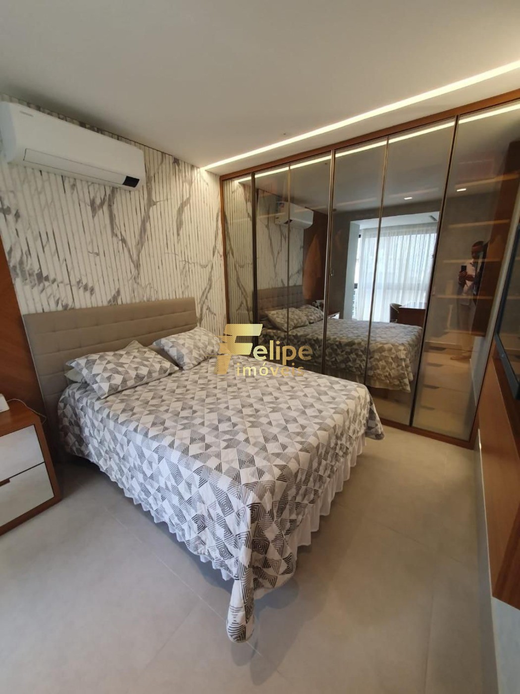 Cobertura à venda com 4 quartos, 250m² - Foto 32