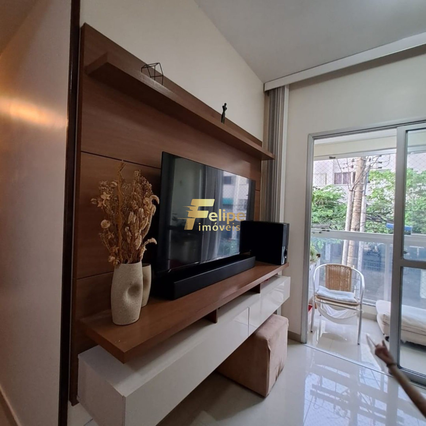 Apartamento à venda com 3 quartos, 83m² - Foto 9