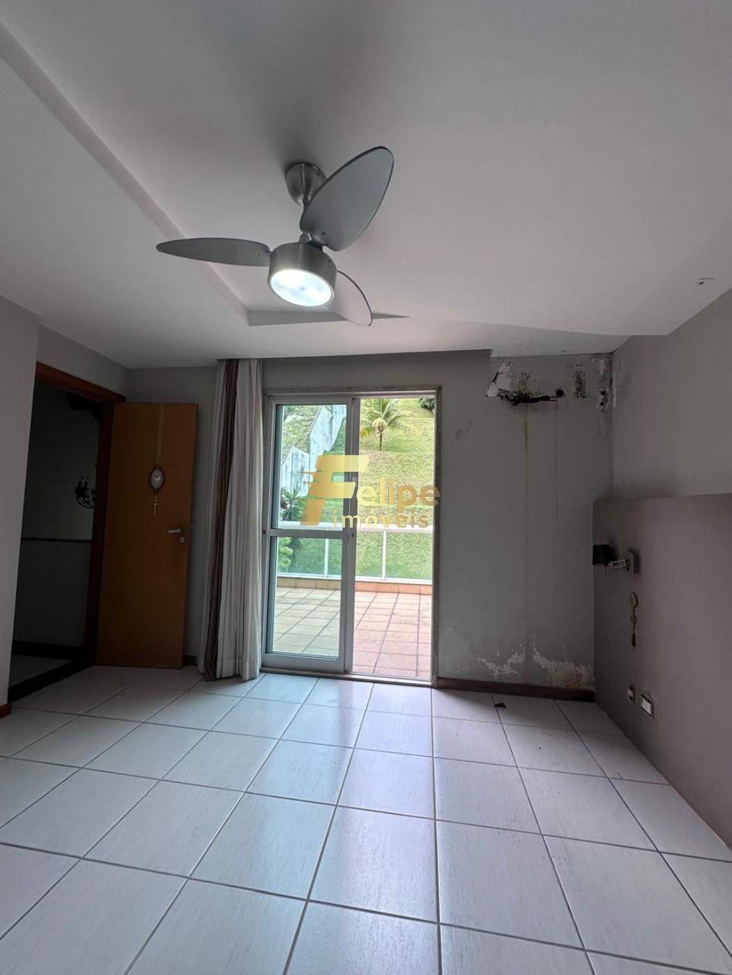 Casa à venda com 4 quartos, 200m² - Foto 10