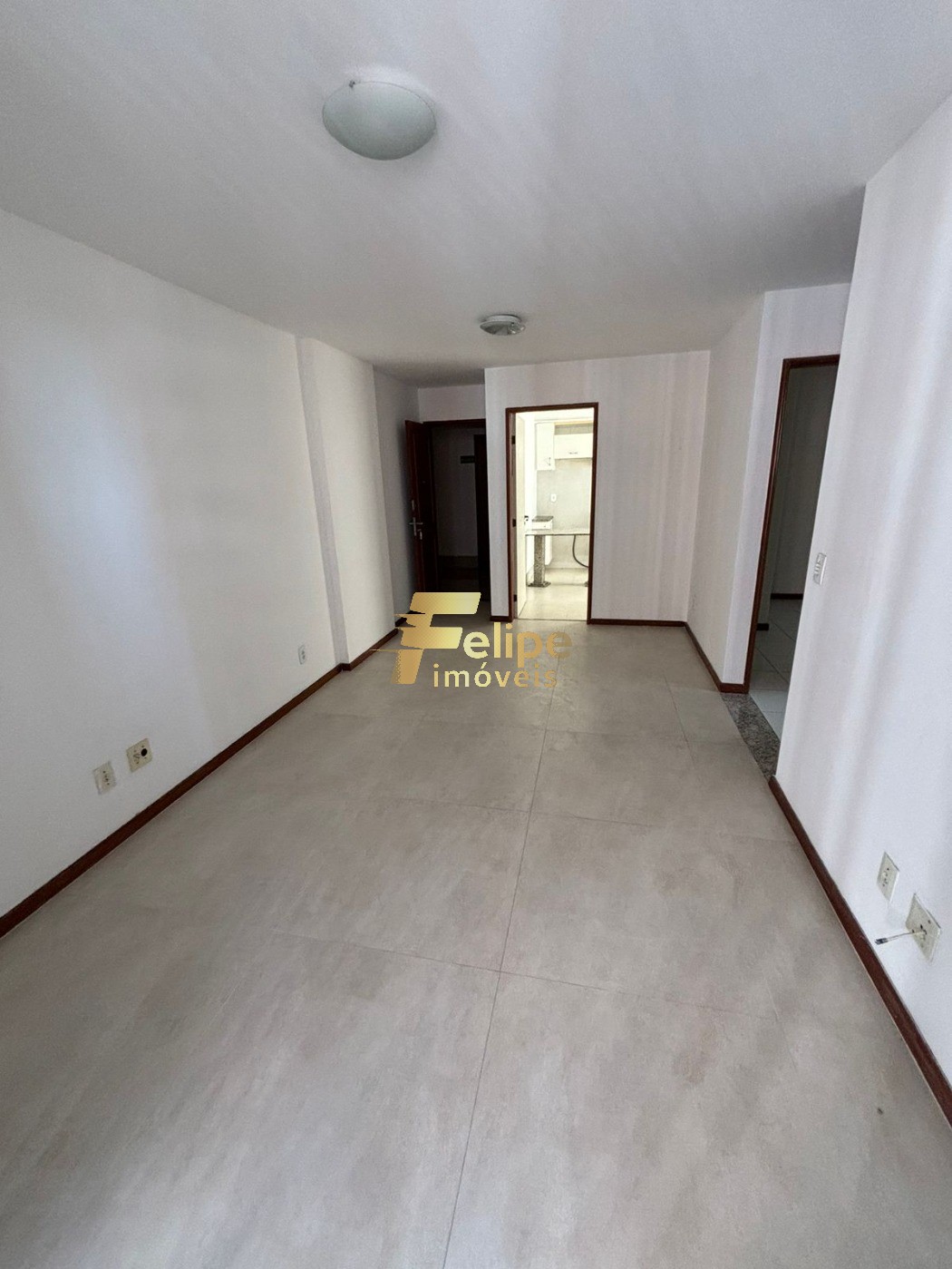 Apartamento à venda com 2 quartos, 66m² - Foto 2