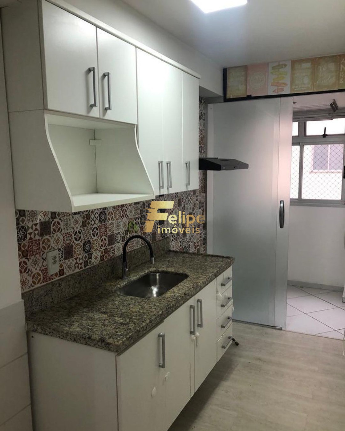 Apartamento à venda com 2 quartos, 60m² - Foto 5