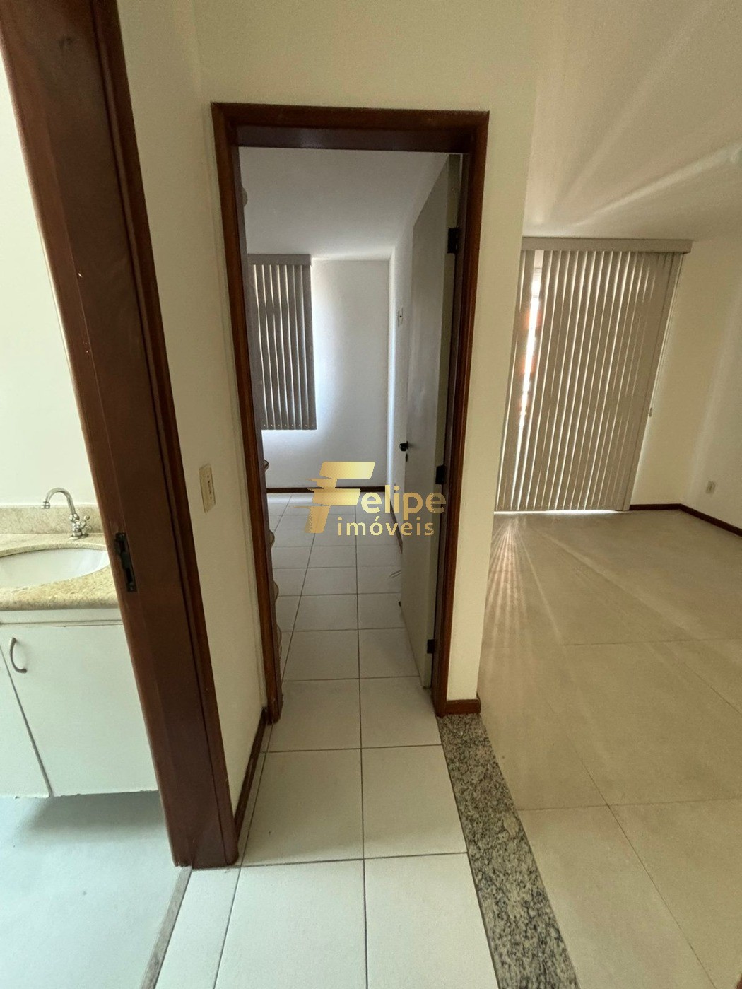 Apartamento à venda com 2 quartos, 66m² - Foto 13