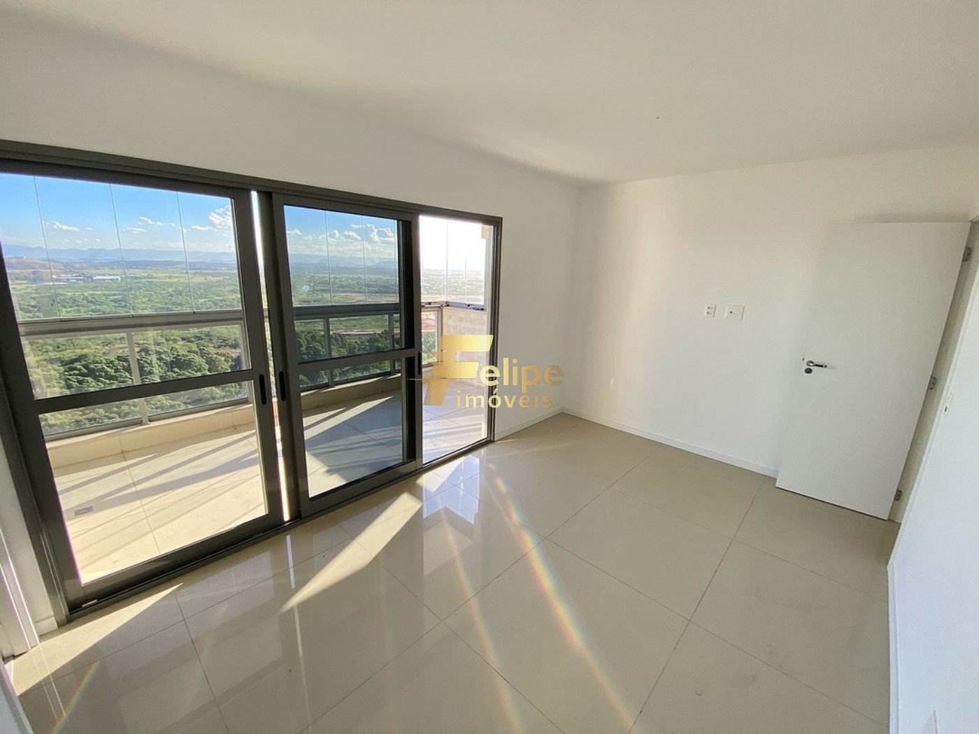 Apartamento à venda com 4 quartos, 147m² - Foto 8